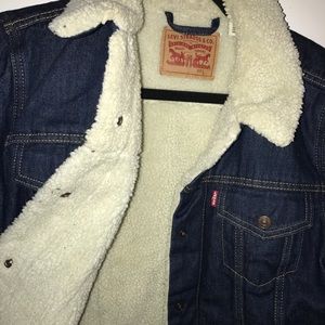 Women's Levi's Sherpa Lined Trucker Jacket